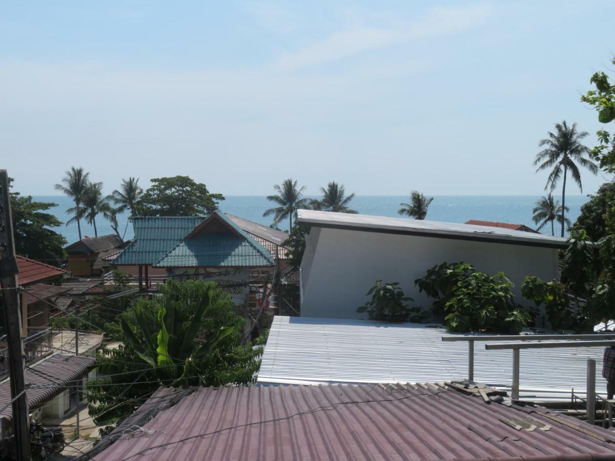 Same Same Guesthouse, Bar & Restaurant (Adults Only) Haad Rin Exteriér fotografie