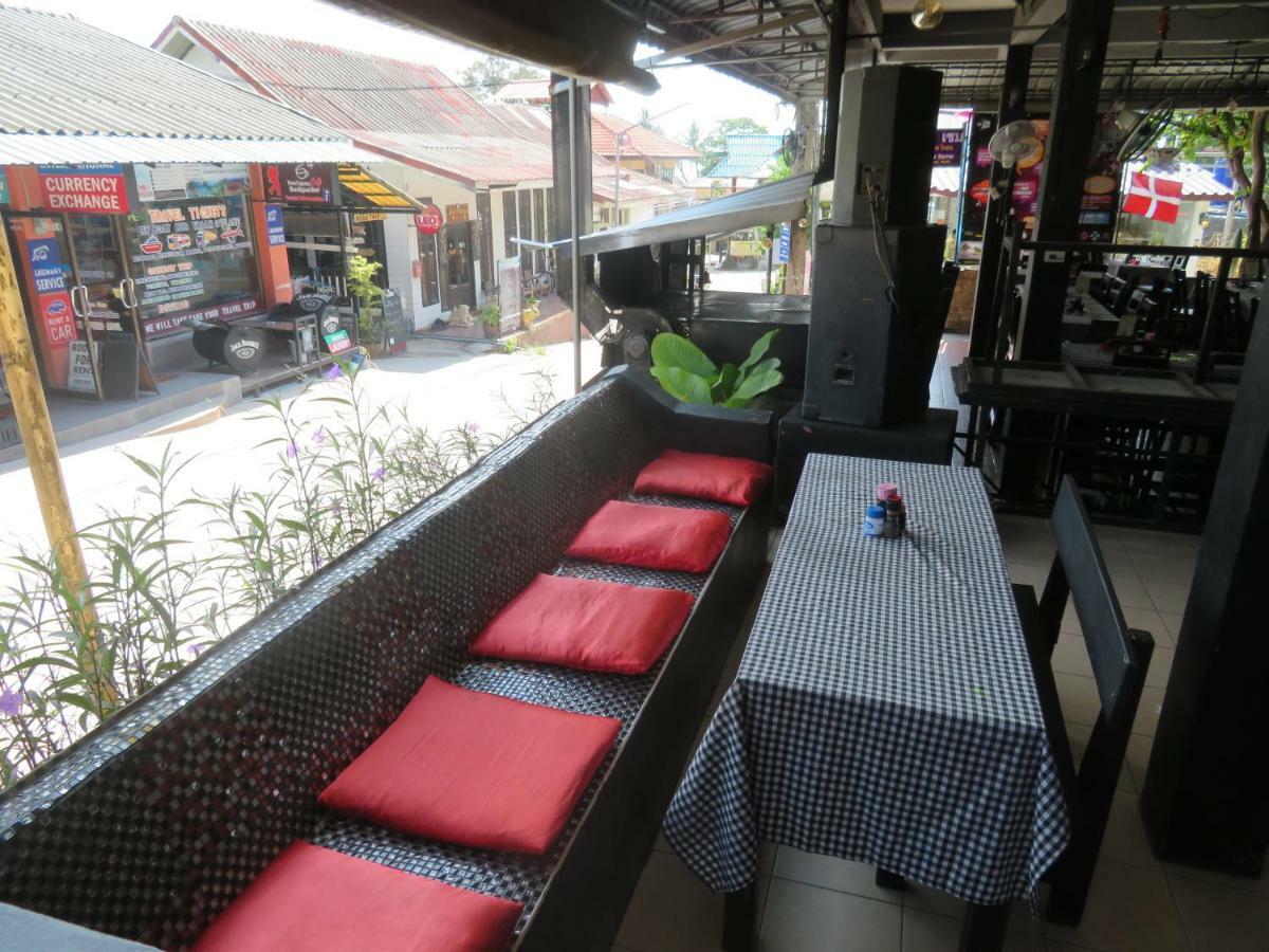 Same Same Guesthouse, Bar & Restaurant (Adults Only) Haad Rin Exteriér fotografie
